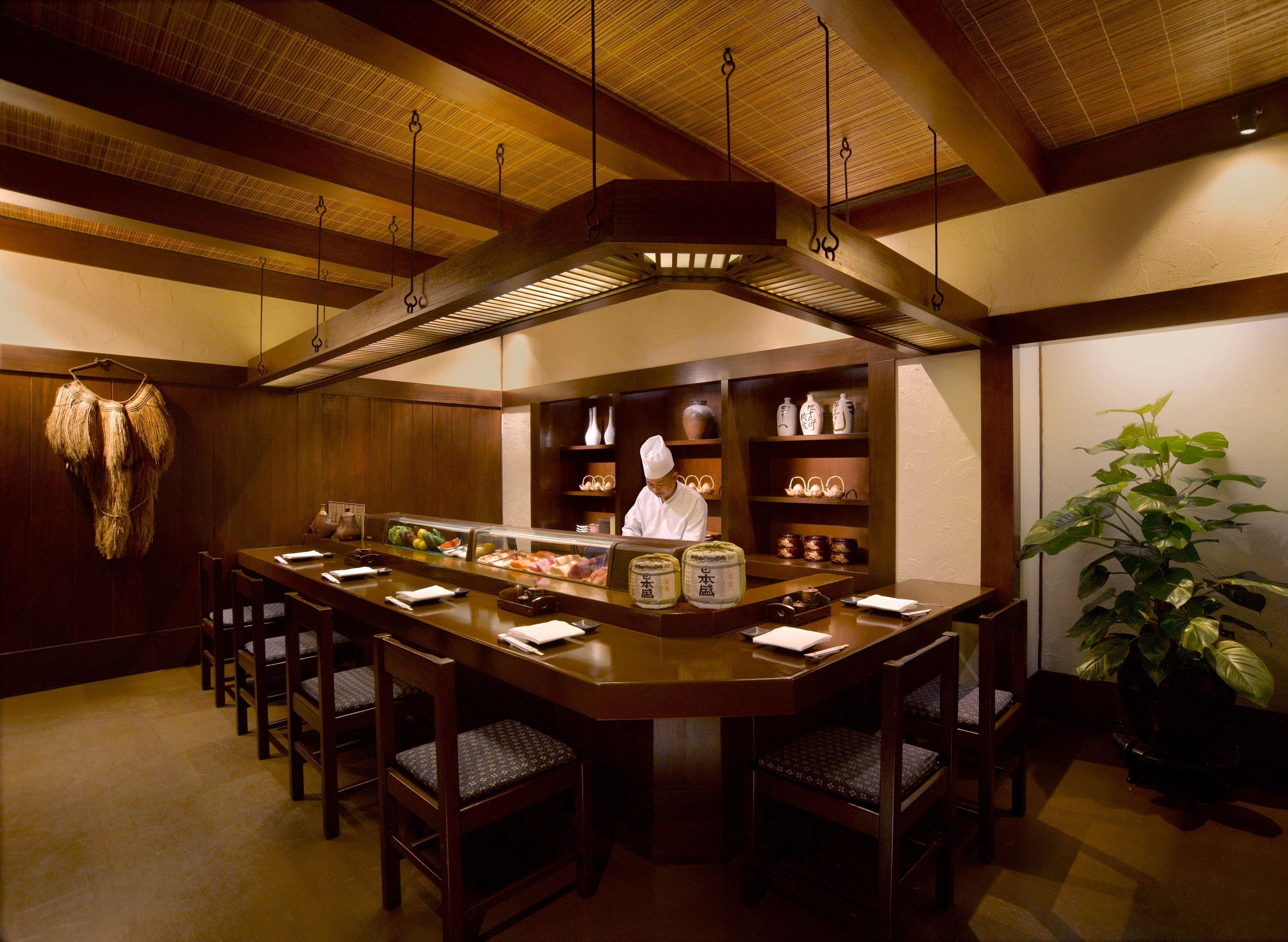 Hotel Hyatt Regency Kinabalu Kota Kinabalu Esterno foto A sushi bar in Tokyo